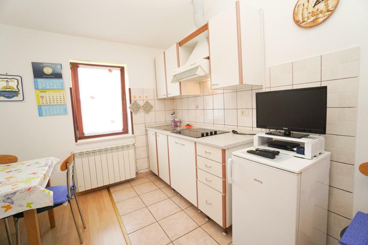 Apartment Sandra Umag Bagian luar foto
