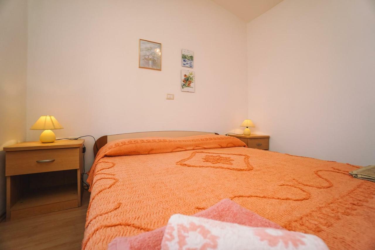 Apartment Sandra Umag Bagian luar foto