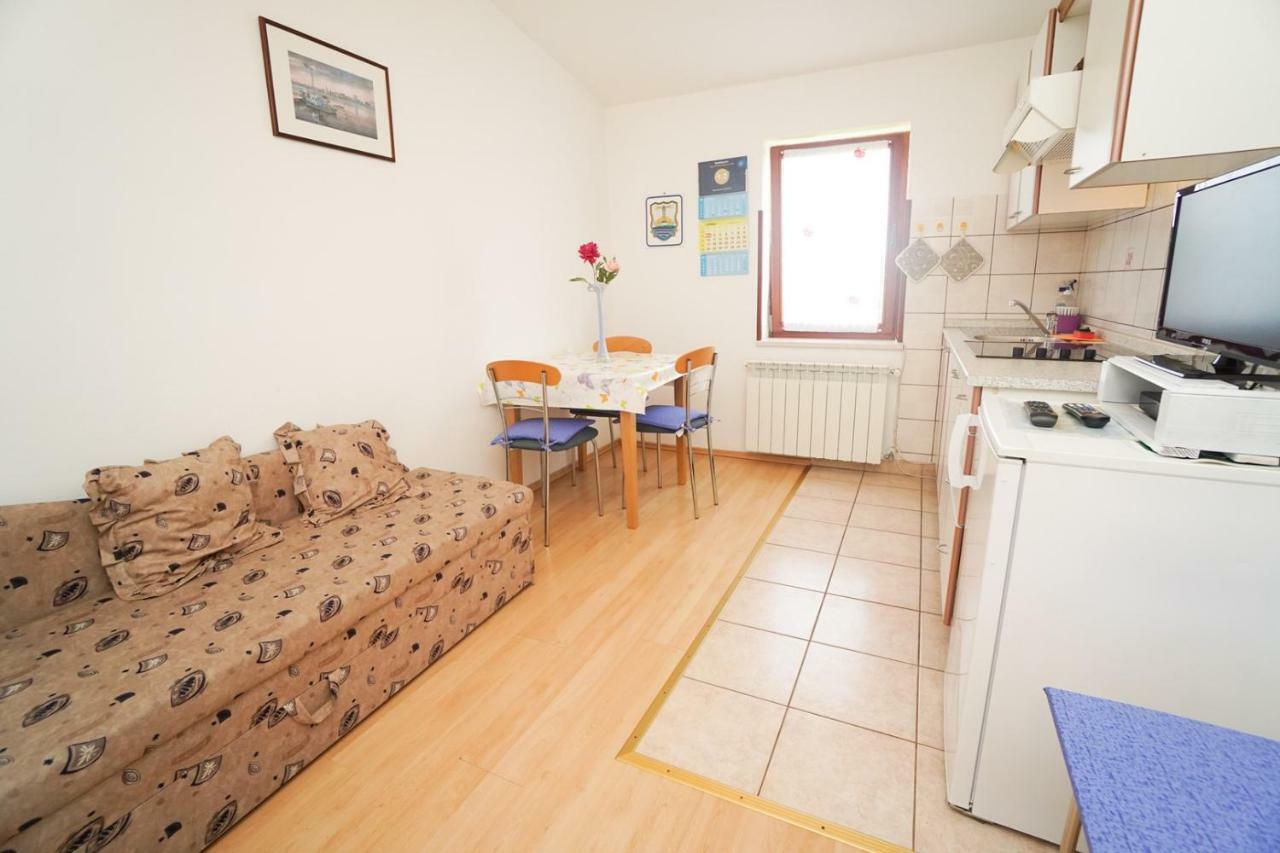 Apartment Sandra Umag Bagian luar foto